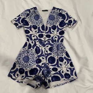 Short sleeve romper